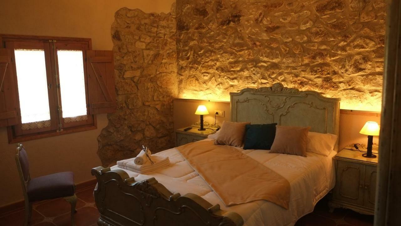 La Masia De Montpedros Peralada Exteriér fotografie